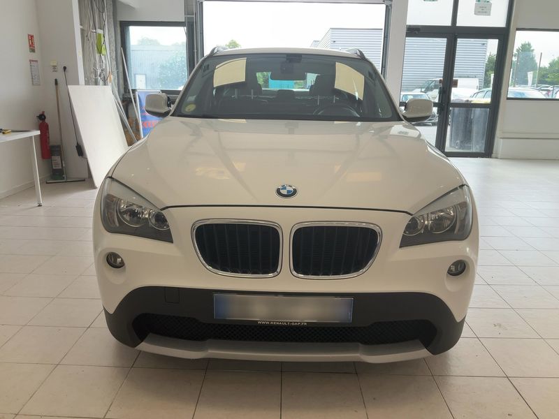 BMW X1 xDrive 20d Luxe 2011 – снимка 14