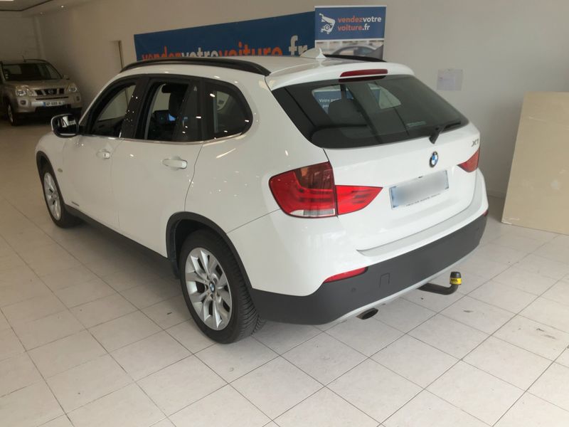 BMW X1 xDrive 20d Luxe 2011 – снимка 6