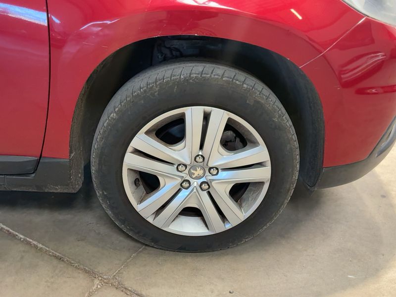 Peugeot 2008 1.2 PureTech Style 2017 – снимка 11