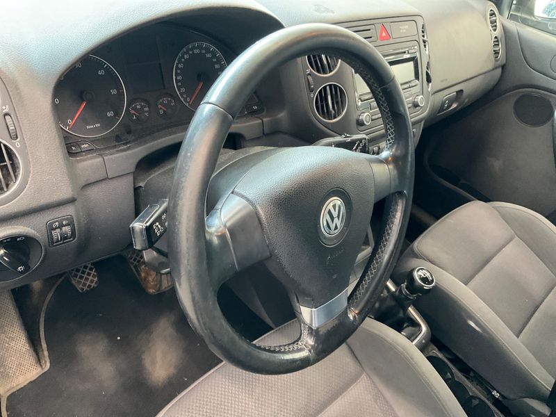 Volkswagen Golf V Plus 2.0 TDI Sportline 2009 – снимка 29
