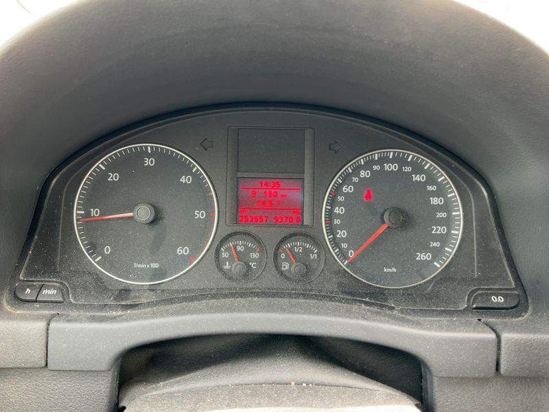 Volkswagen Golf V Plus 2.0 TDI Sportline 2009 – снимка 19
