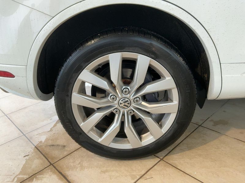 Volkswagen Touareg 3.0 V6 TDI Terrain Tech BlueMotion Tech 2015 – снимка 9