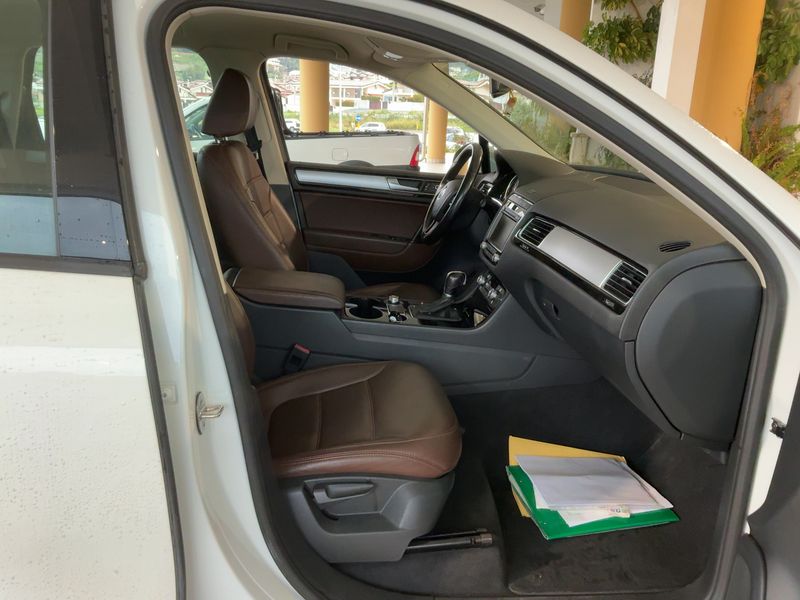 Volkswagen Touareg 3.0 V6 TDI Terrain Tech BlueMotion Tech 2015 – снимка 16