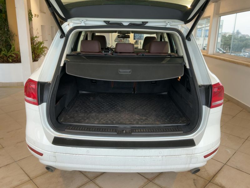 Volkswagen Touareg 3.0 V6 TDI Terrain Tech BlueMotion Tech 2015 – снимка 15