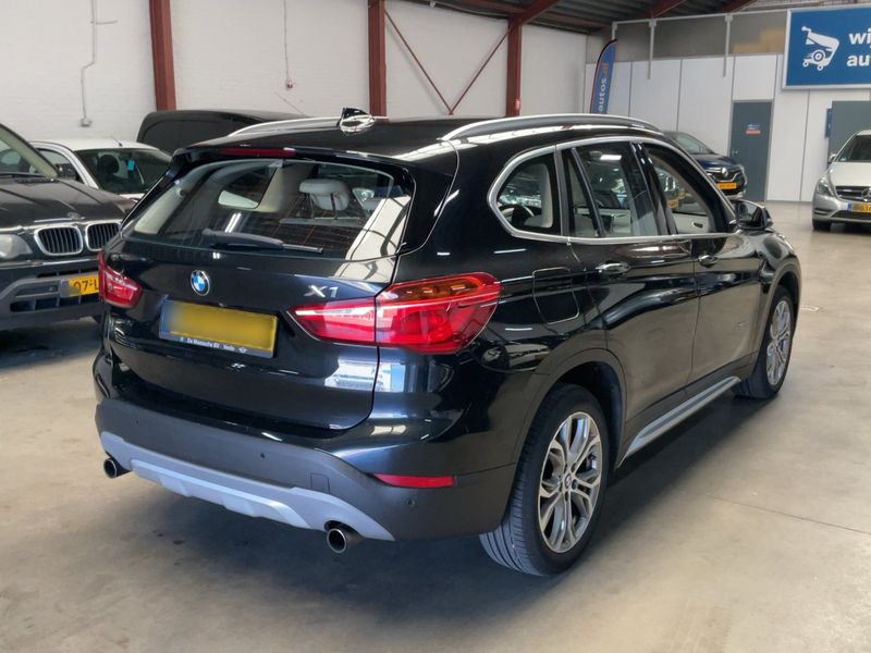 BMW X1 sDrive 20i xLine 2016 – снимка 8