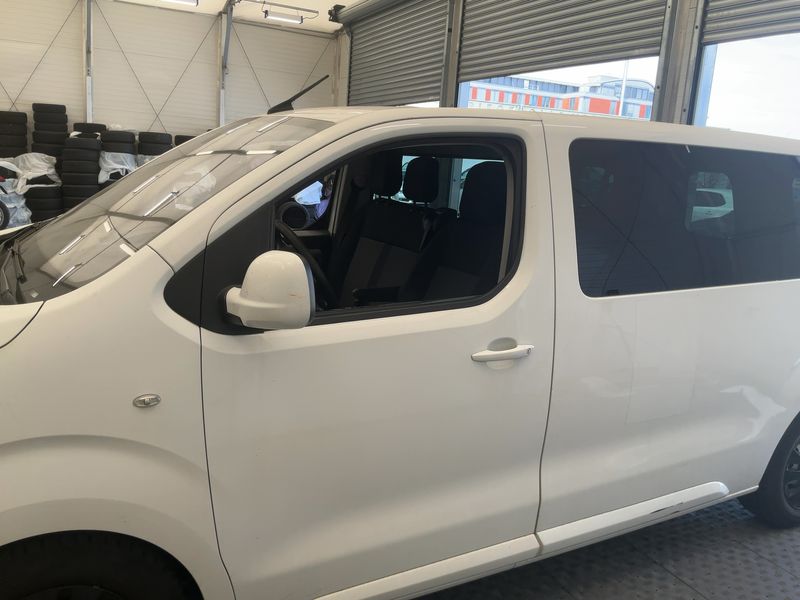 Peugeot Expert 2.0 Blue-HDi Business L2 2017 – снимка 4