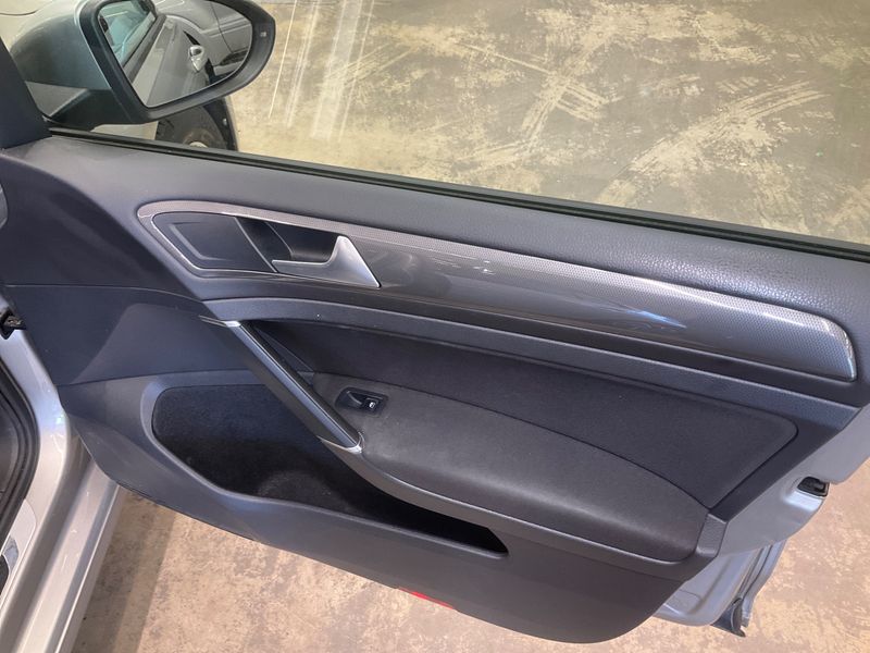 Volkswagen Golf VII 1.6 TDI Join 2019 – снимка 30