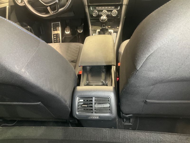 Volkswagen Golf VII 1.6 TDI Join 2019 – снимка 36