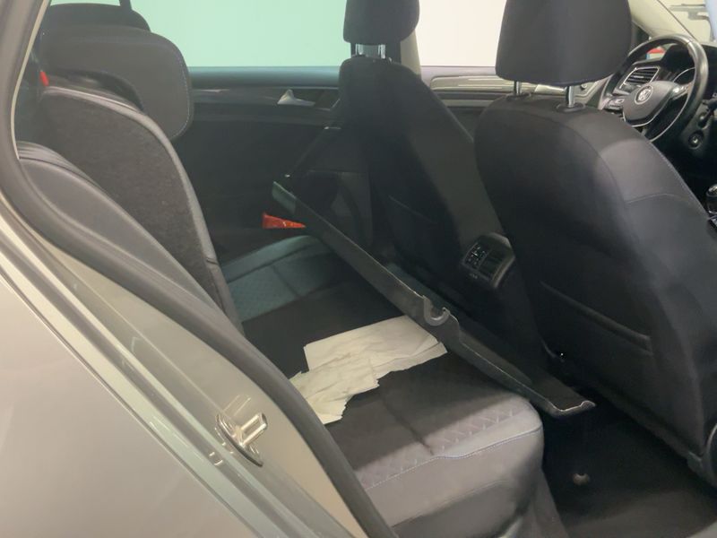 Volkswagen Golf VII 1.6 TDI Join 2019 – снимка 20