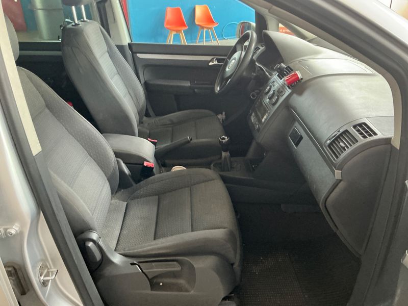 Volkswagen Touran 2.0 TDI Trendline 2003 – снимка 3