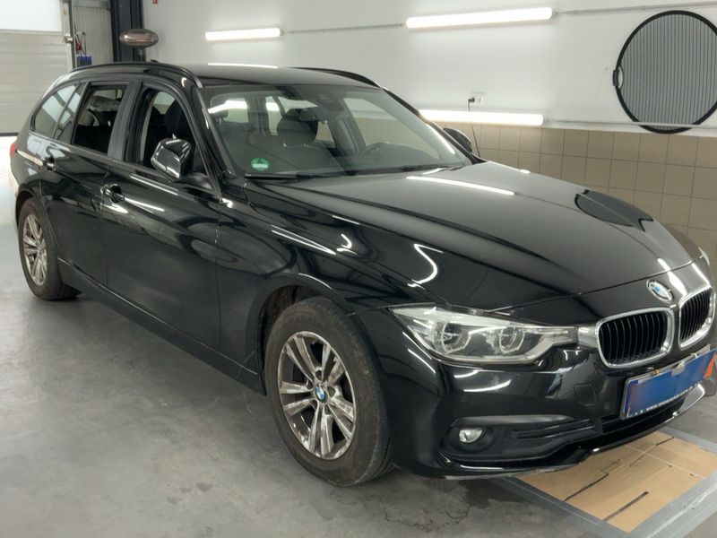 BMW 3er 320d 2018 – снимка 12
