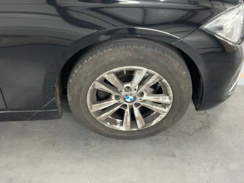 BMW 3er 320d 2018 – снимка 11