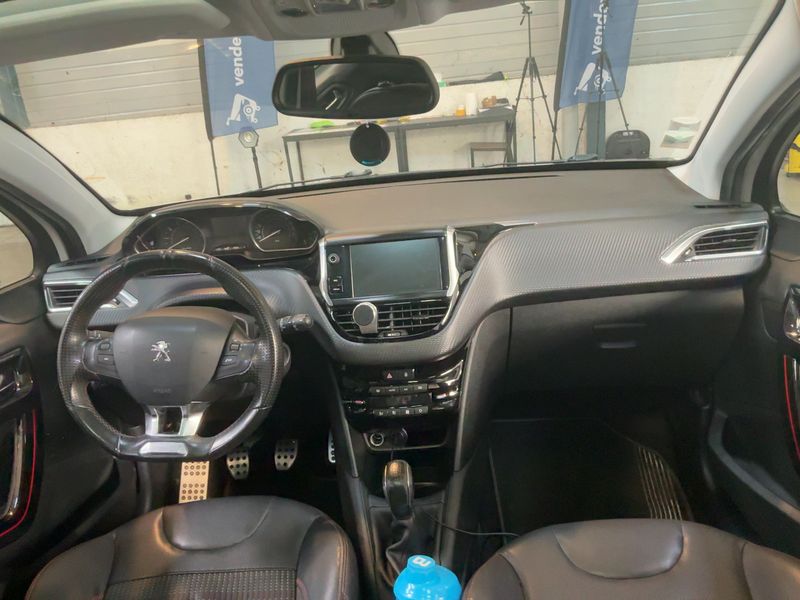 Peugeot 208 1.2 e-THP GT Line 2016 – снимка 17