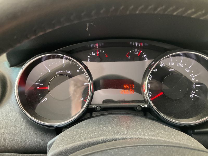Peugeot 3008 2.0 HDi Premium 2011 – снимка 18