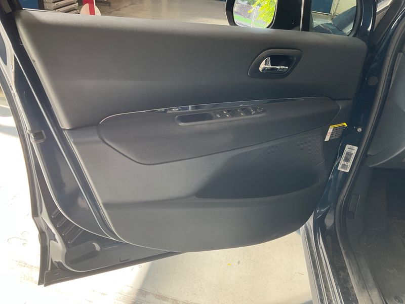 Peugeot 3008 2.0 HDi Premium 2011 – снимка 25