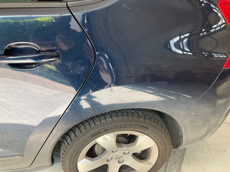 Peugeot 3008 2.0 HDi Premium 2011 – снимка 24