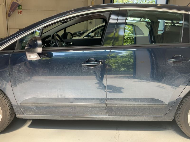 Peugeot 3008 2.0 HDi Premium 2011 – снимка 4