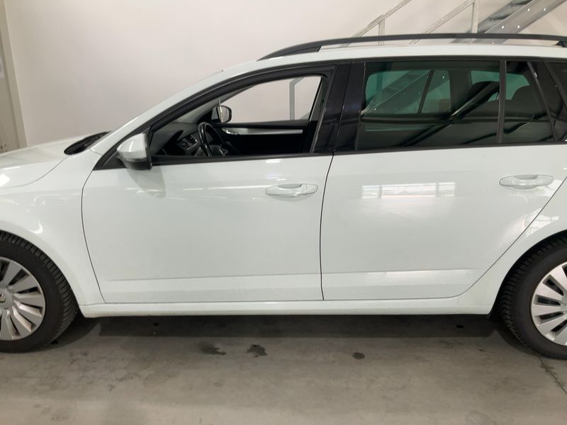 Skoda Octavia 2.0 TDI Ambition 2017 – снимка 4