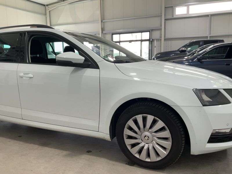 Skoda Octavia 2.0 TDI Ambition 2017 – снимка 12