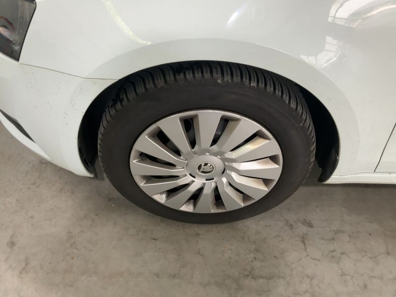 Skoda Octavia 2.0 TDI Ambition 2017 – снимка 3