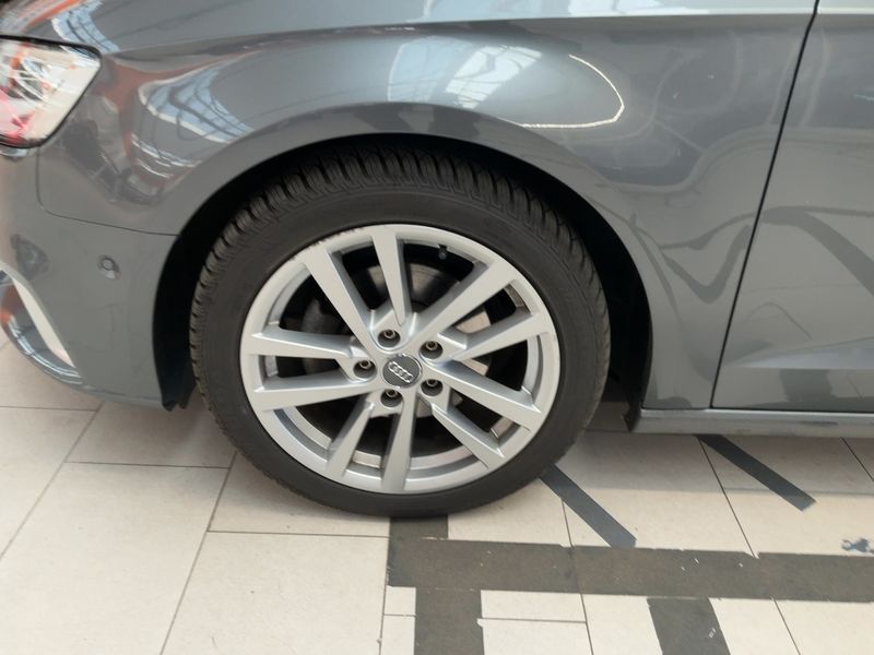 Audi A3 Sportback 1.4 TFSI ACT Sport 2017 – снимка 3