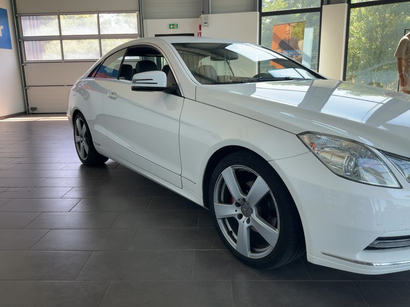 Mercedes-Benz E-Klasse E 220 CDI BlueEfficiency Avantgarde 2013 – снимка 8