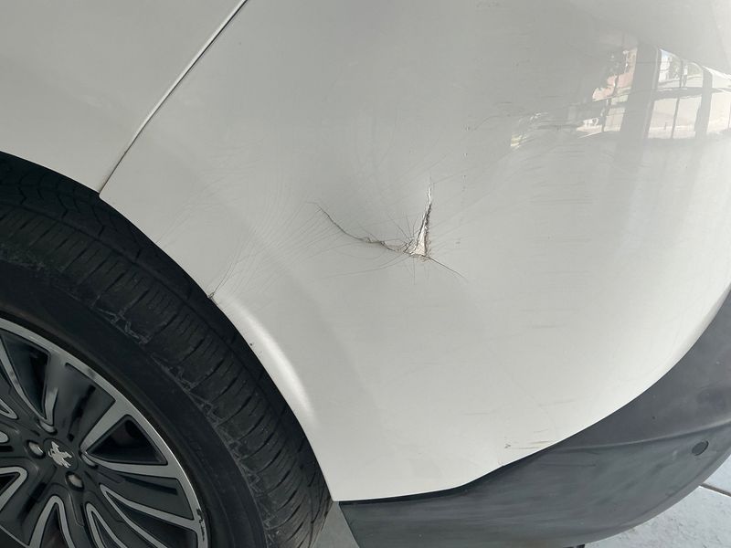 Peugeot 2008 1.6 e-HDi Active 2014 – снимка 24