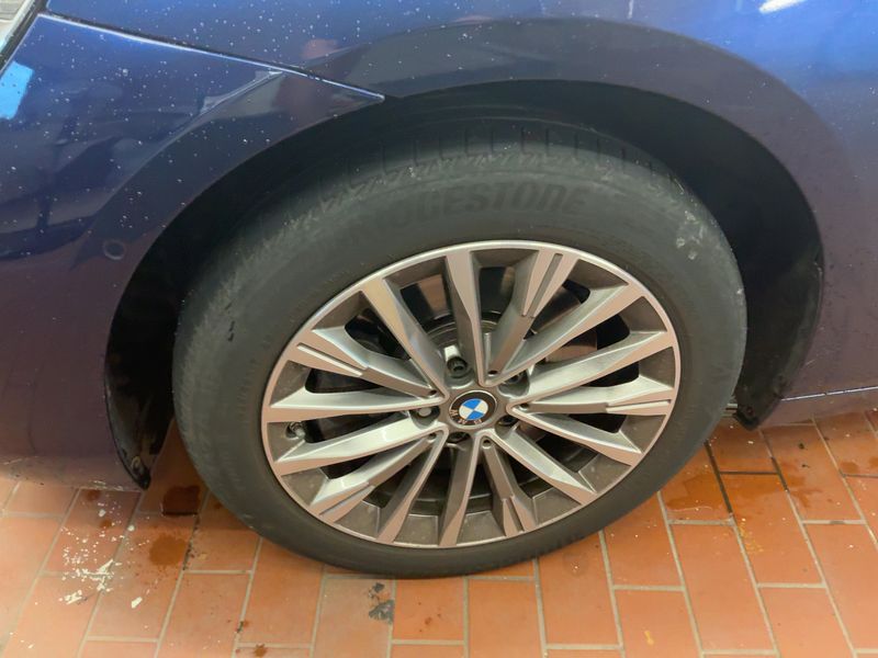 BMW 2er 218d Gran Tourer xDrive Luxury Line 2020 – снимка 3