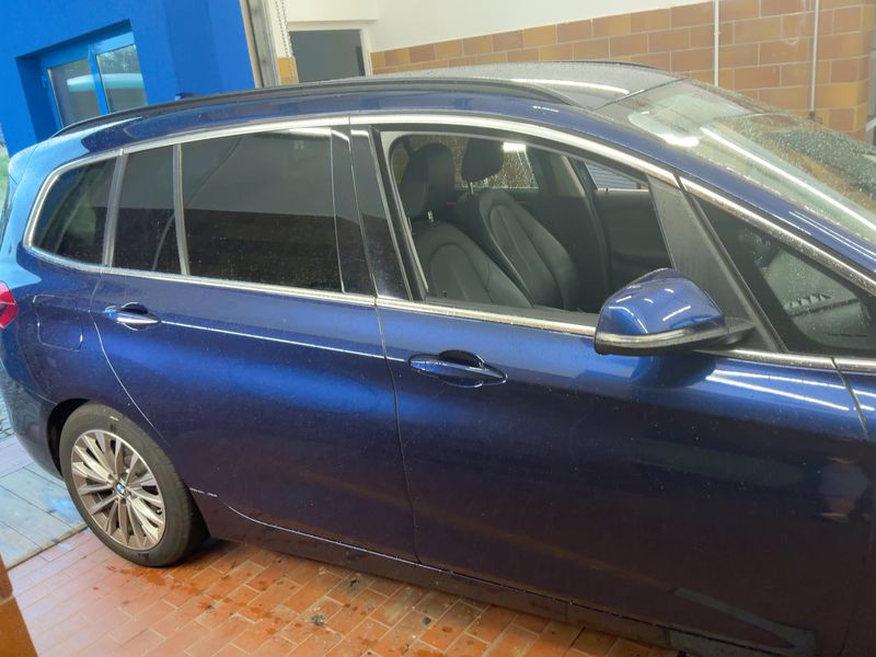 BMW 2er 218d Gran Tourer xDrive Luxury Line 2020 – снимка 10