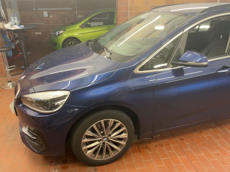 BMW 2er 218d Gran Tourer xDrive Luxury Line 2020 – снимка 2