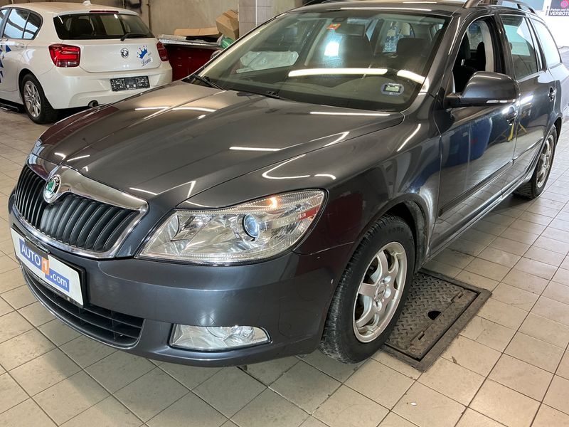 Skoda Octavia 1.6 TDI Ambition 4x4 2011 – снимка 1