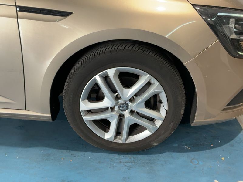 Renault Megane 1.5 dCi Energy Zen 2018 – снимка 11