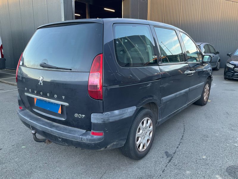 Peugeot 807 2.2 HDi ST 2003 – снимка 2