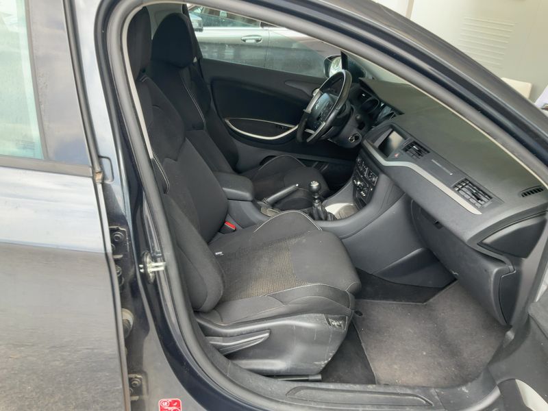 Citroen C5 2.0 HDi Tendance 2010 – снимка 16