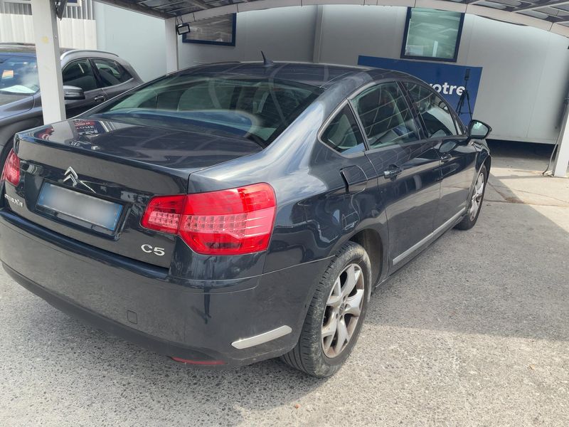 Citroen C5 2.0 HDi Tendance 2010 – снимка 8
