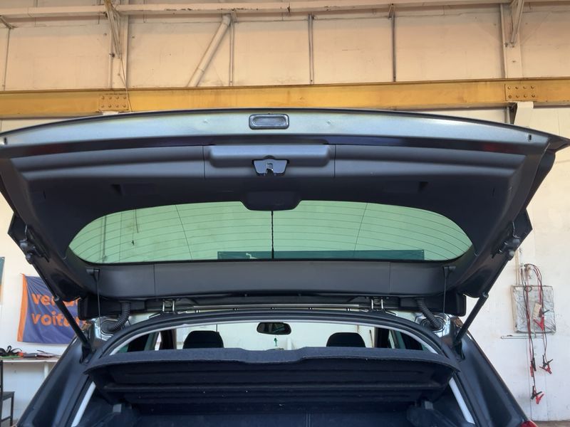 Peugeot 3008 1.6 HDi Féline 2012 – снимка 15