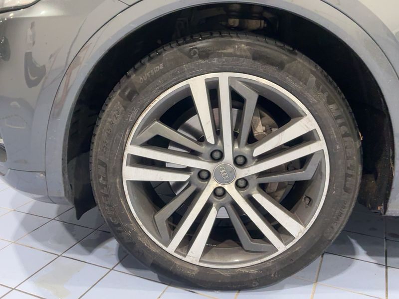 Audi Q5 40 TDI quattro S line 2019 – снимка 3
