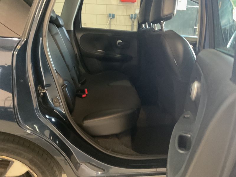 Nissan Note 1.6 Tekna 2013 – снимка 19
