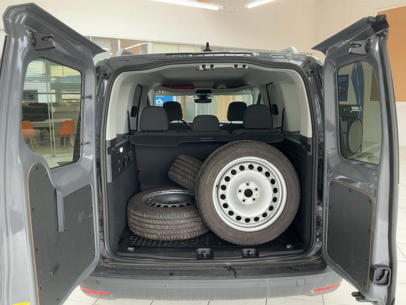 Volkswagen Caddy 2.0 TDI 2022 – снимка 16