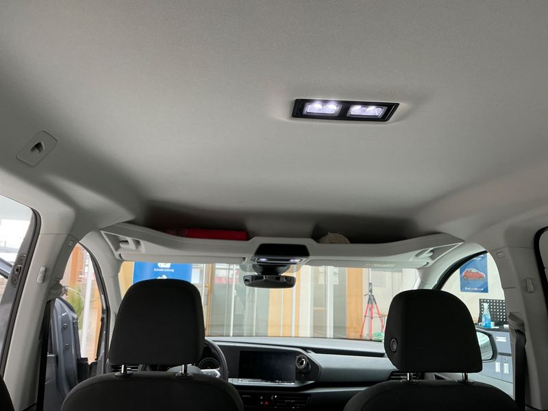 Volkswagen Caddy 2.0 TDI 2022 – снимка 27