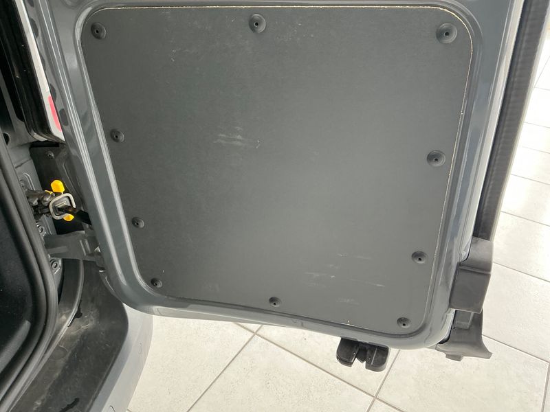 Volkswagen Caddy 2.0 TDI 2022 – снимка на щета 32