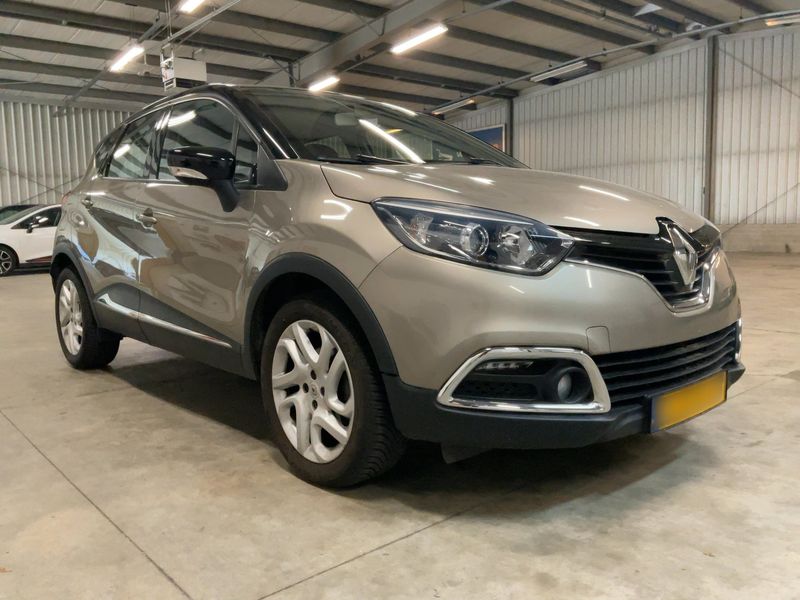 Renault Captur 1.2 TCe Zen 2014 – снимка 12