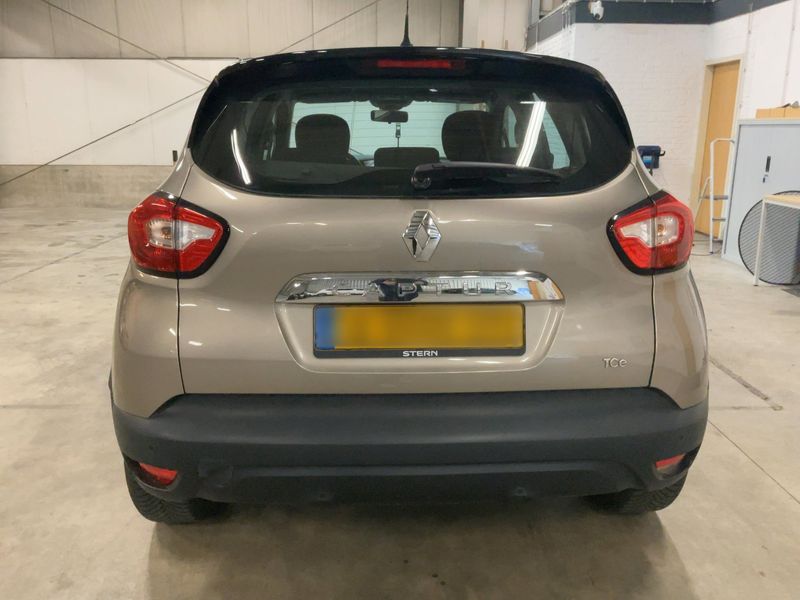 Renault Captur 1.2 TCe Zen 2014 – снимка 7