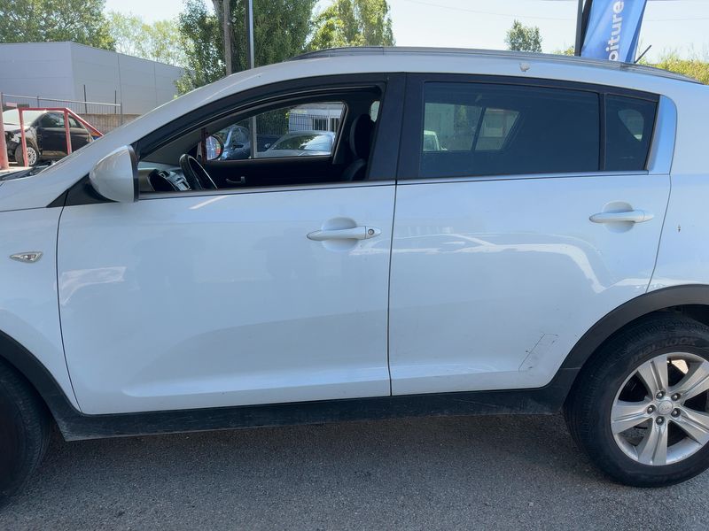 Kia Sportage 1.7 CRDi Premium 2WD 2014 – снимка 4
