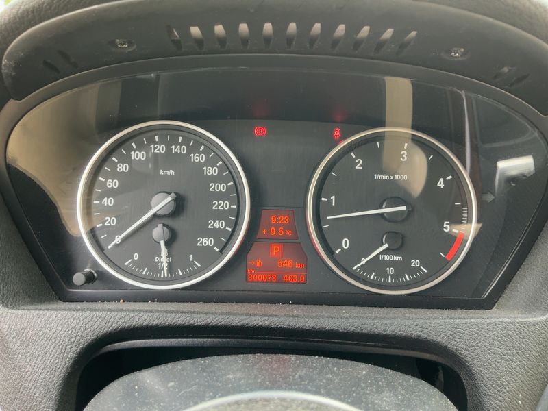 BMW X5 xDrive 30d 2011 – снимка 18