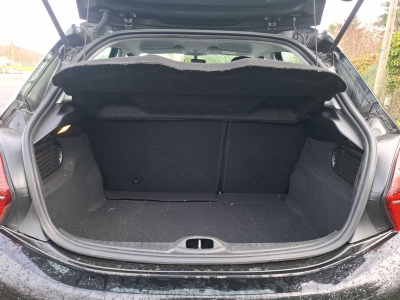 Peugeot 208 1.2 e-VTi Active 2018 – снимка 9