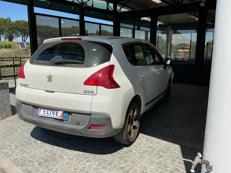 Peugeot 3008 2.0 HDi Active 2013 – снимка 2