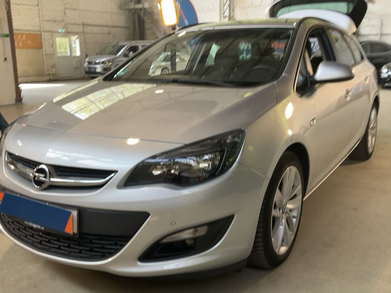Opel Astra 1.6 CDTI DPF Style 2015