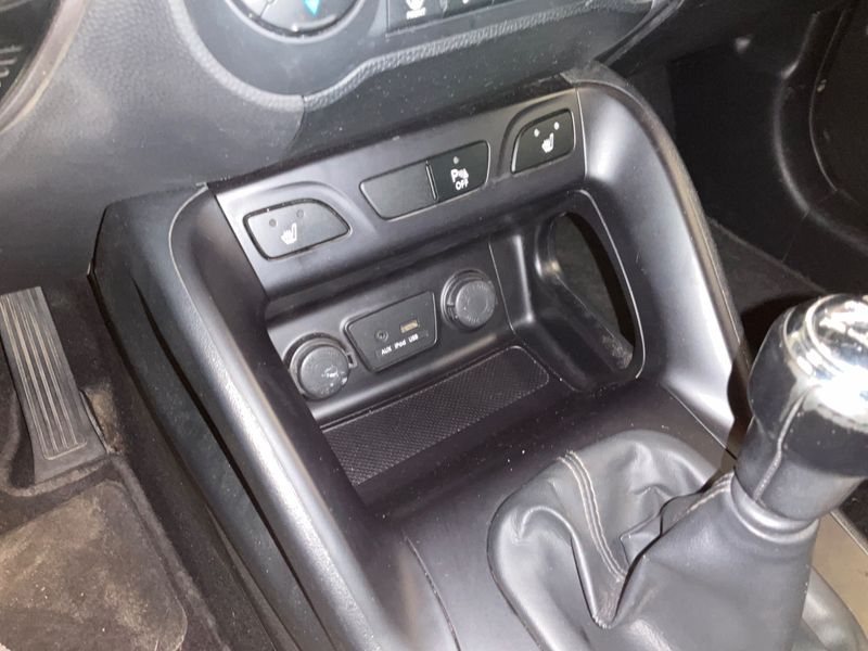 Hyundai ix35 2.0 Comfort AWD 2013 – снимка 27