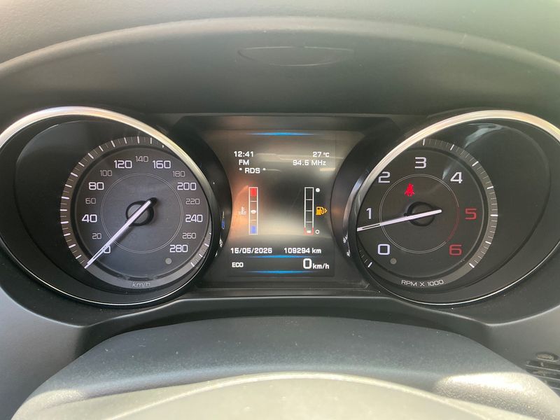 Jaguar XE 20d E-Performance Pure 2015 – снимка 18